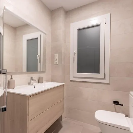 Apartment Kuttun By People