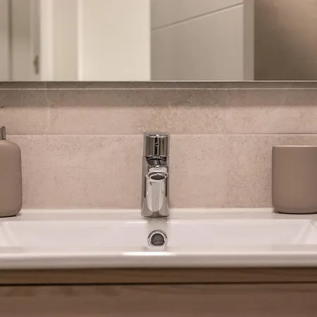 Kuttun By People شقة *