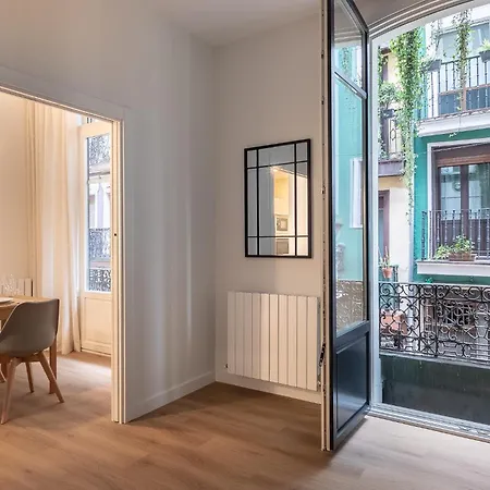 Kuttun By People شقة